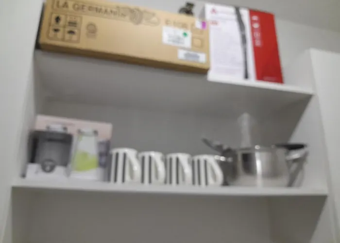 Apartamento Avidatowers5@nearairport 3daysnotice Tomovein *
